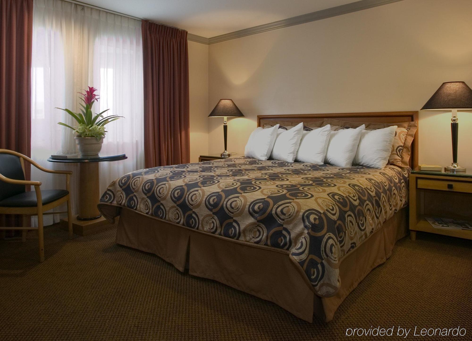 Quality Inn Cambridge Phòng bức ảnh